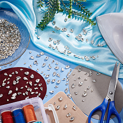 600 Stück Glas-Strass-Cabochons im 6-Stil GGLA-HY0001-03