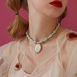 18 Stück Opalit-Cabochons G-FG0001-02