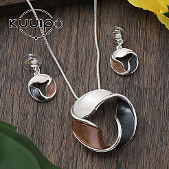 Spiral-Donut-Anhänger aus Zinklegierung mit Emaille-Halsketten und Ohrstecker-Sets für Damen&nbsp;FS-WGCBC97-01