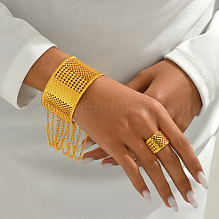 Elegantes hohles C-förmiges Armreifen- und Ringset aus nahöstlicher Legierung für Frauen&nbsp;XE1644