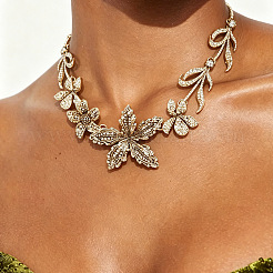 Collane a bavaglino da donna in lega con cristalli e strass a forma di fiore&nbsp;WGBAD31-01