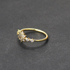 Anillos de dedo de circonita cúbica transparente con micro pavé de latón&nbsp;FS-WGF1294-04