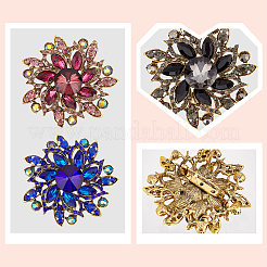 3 Stück Brosche mit Strass-Blume in 3 Farben.&nbsp;JEWB-FI0001-01