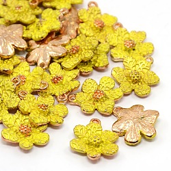 Rose alliage d'or ton pendentifs émail, breloques de fleurs, jaune, 16x14x2mm, Trou: 1mm