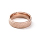 201 anillo de dedo plano de acero inoxidable texturizado para mujer RJEW-I089-36RG-2
