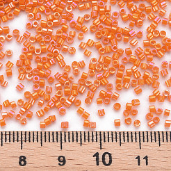 Perline cilindriche di vetro&nbsp;SEED-S047-M-002
