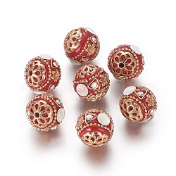 Perline  indonesia fatto a mano, con i risultati strass e ottone, tondo, oro chiaro, rosso, 16.5~18.3x16x16.5mm, Foro: 1.8 mm