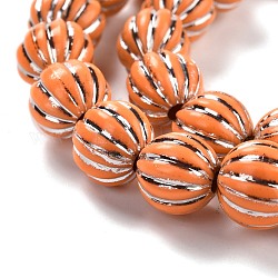 Brins de perles de résine rainurées thème automne, métal argenté enlaça, citrouille, orange foncé, 10~12mm, Trou: 3mm, Environ 32 pcs/chapelet, 13.78'' (35 cm)