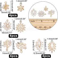 16 pieza de 4 estilos de dijes de circonita cúbica transparente con micropavé de latón chapado en rack&nbsp;ZIRC-NB0001-85