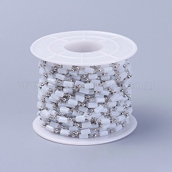 Chaînes de perles en verre manuels, soudé, avec les accessoires en laiton, avec bobine, Plaqué longue durée, Platine plaqué réel, cuboïde, blanc, 4.5x2.5~3x2.5~3mm, 2mm, environ 32.8 pied (10 m)/rouleau