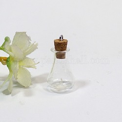 空の小さなガラスコルク花瓶ペンダント  プラチナメッキの鉄ループが付いたウィッシングボトルチャーム  透明  16x27mm