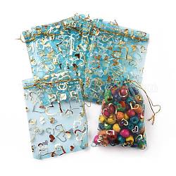 Pandahall элитные мешочки для хранения украшений из органзы, свадебные подарочные пакеты с сетчатыми шнурками, прямоугольник с золотым тиснением в виде сердца, Небесно-голубой, 18x13 см, 100 шт / коробка