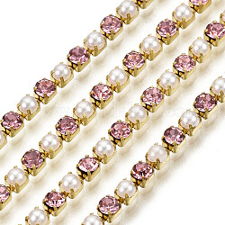 Cadenas de strass Diamante de imitación de bronce, con abs de plástico imitación perla, cadena de la taza del rhinestone, Grado A, crudo (sin chapar), rosa luz, 2x2mm, 4000 pcs rhinestone / paquete, aproximadamente 32.8 pie (10 m) / paquete