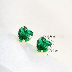Boucles d'oreilles à tige en acier inoxydable 201 avec un joli cœur et des zircones cubiques&nbsp;AW0516