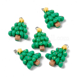 Pendentifs en résine opaque sur le thème de noël, avec les accessoires en fer de tonalité de platine, arbre de Noël, verte, 27.5x19.5x6.5mm, Trou: 2mm