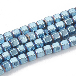 Galvanisieren unmagnetische synthetischen Hämatitkornen Stränge, hexagonale Prismen, in Blau Plattiert, 2.5x2.5x2 mm, Bohrung: 0.8 mm, ca. 160 Stk. / Strang, 16.1 Zoll