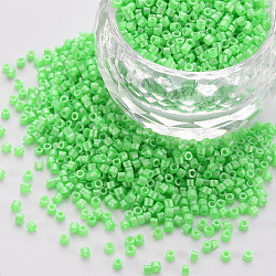 Fluorescent Color Glass Cylinder Beads, Seed Beads, Baking Paint, Round Hole, Spring Green, 1.5~2x1~2mm, Hole: 0.8mm, about 8000pcs/bag, about 1pound/bag