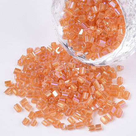6/0 de dos abalorios de la semilla de cristal tallado SEED-S033-13B-04-1