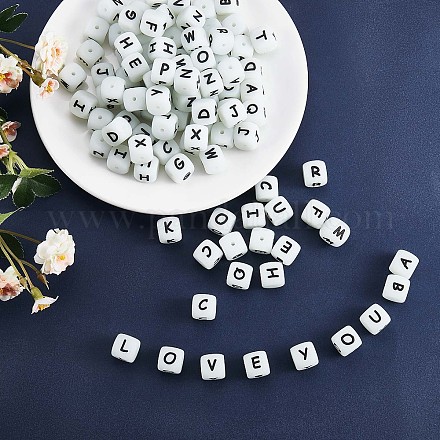 20 pièces cube lumineux lettre perles de silicone 12x12x12mm dés carrés alphabet perles avec 2mm trou entretoise perles de lettre en vrac pour bracelet collier fabrication de bijoux JX437B-1