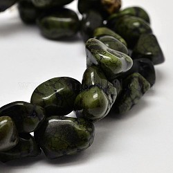 Pepitas teñidas hebras de cuentas de howlita natural, verde oliva oscuro, 11~17x10~17mm, agujero: 1 mm, alrededor de 15.7 pulgada
