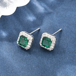 Aretes cuadrados de latón con micropavé de circonitas cúbicas&nbsp;EJEW-Z164-22P-02