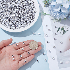 1300 pièce de 26 styles de perles acryliques opaques blanches&nbsp;MACR-UN0001-12
