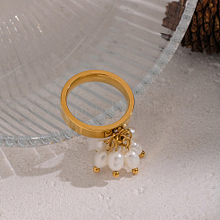 Bagues pour femmes en acier inoxydable 304 ornées de perles d'eau douce naturelles.&nbsp;AG0795