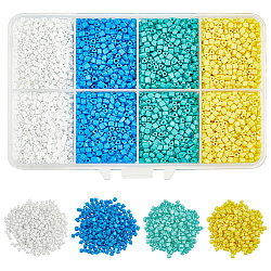 Nbeads 8400 Stück 4 Farben undurchsichtige Glasperlen, Dreieck, Mischfarbe, 1~3x2.5x2 mm, Bohrung: 0.5 mm, über 2100 stücke / farben