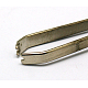 Dispositivos de agujas de coser hierro enhebrador herramientas de guía hilo AJEW-L037-11-2