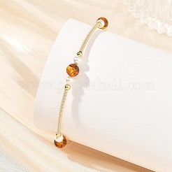 Bracciali rigidi in ottone con perline rotonde di ambra naturale e perle di conchiglia.&nbsp;BJEW-JB14462