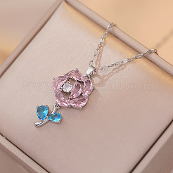 Collana con ciondolo a forma di fiore di rosa blu cielo intenso e rosa in acciaio inossidabile 304 con pavé di zirconi cubici&nbsp;WG034EB-01