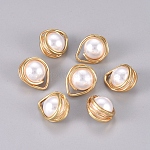Colgantes de perlas de vidrio de imitación, con oro chapado fornituras de latón, lágrima, blanco, 15x17~19x11.5mm, agujero: 3x4 mm
