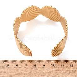Offene Armreifen aus 304er Edelstahl im Muscheldesign für Damen&nbsp;AJEW-P127-28G