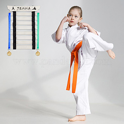 Aufbewahrungsständer für Taekwondo-Gürtel aus Holz&nbsp;ODIS-WH0108-102