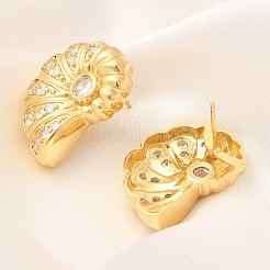 Pendientes con forma de concha y micropavé de latón con revestimiento en rack y circonitas cúbicas transparentes&nbsp;EJEW-H143-27G