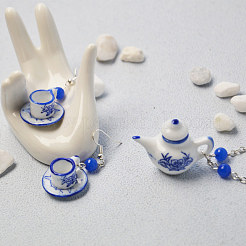 Porcelaine à thé&nbsp;CF472Y