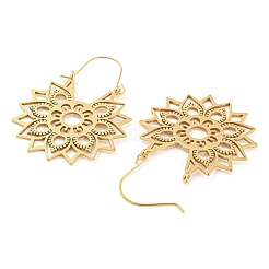 Boucles d'oreilles créoles à fleurs creuses en acier inoxydable 304&nbsp;EJEW-Q789-02G
