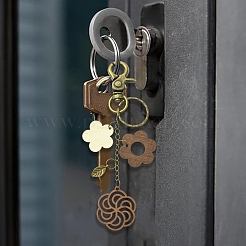 Pendentifs en bois et alliage&nbsp;KEYC-YW00261
