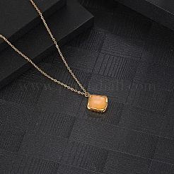 Collana pendente a rombo di quarzo rosa naturale con catenelle in ottone&nbsp;VW7781-1