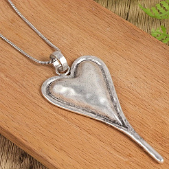 Colliers pendentifs en alliage de style bohème en forme de cœur pour femmes&nbsp;FS-WG80BF4-01