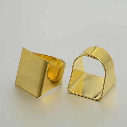 El establecimiento de componentes para la fabricación de la joya ajustable del anillo del cojín de latón X-KK-J181-37G-1