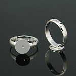 Bases de anillo de almohadilla de latón, sin plomo y cadmio, ajustable, color plateado, anillo: aproximamente 3 mm de ancho, 14 mm de diámetro interior, Bandeja: aproximamente 8 mm de diámetro