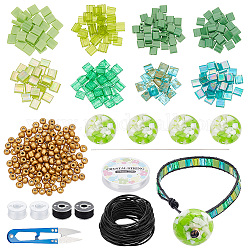 Nbeads bricolage kit de fabrication de bracelet de tuiles, y compris des graines de verre et des perles rondes plates en résine, fil de canette en polyester, ciseaux, verte