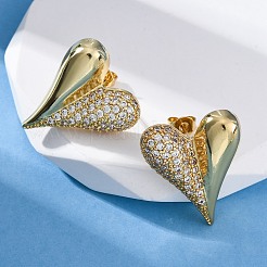 Orecchini a bottone con micro pavè di ottone a forma di cuore e zirconi trasparenti&nbsp;EJEW-R025-10G