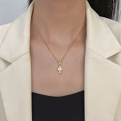 Collar con colgante de cruz religiosa de circonita cúbica transparente pavé de acero inoxidable 304 para mujer&nbsp;WG89AFA-01