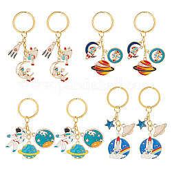 AHANDMAKER 8 Pcs Astronaut Planets Keychains, Enamel Star Moon Rocket Space Theme Keychain Pendants Outer Space Party Accessories with Keyring for Spacemen Gift Backpack Bag Hanging Decoration