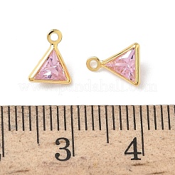 Ciondoli triangolari in ottone micro pavé di zirconi cubici&nbsp;KK-Z136-29G-02