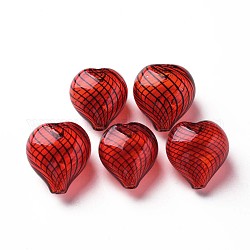 Perles de globe en verre soufflé à la main transparent, rayure, cœur, rouge foncé, 22.5~24.5x20~22x15~17mm, Trou: 1.6~2mm