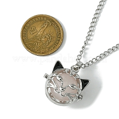 Natürlicher Rosenquarz mit Katzenkopf-Anhänger aus Messing&nbsp;NJEW-JN04995