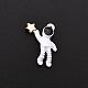 焼いた塗装合金ペンダント  宇宙飛行士は星を持ち上げます  ホワイト  21x16.5x4.5mm  穴：1.5mm PALLOY-R136-05-2